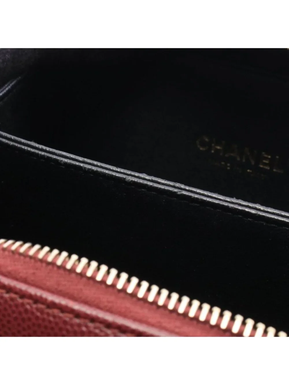 Chanel Shoulder Bag CC Filigree Small Vanity Wine Red Black Caviar Leather CC